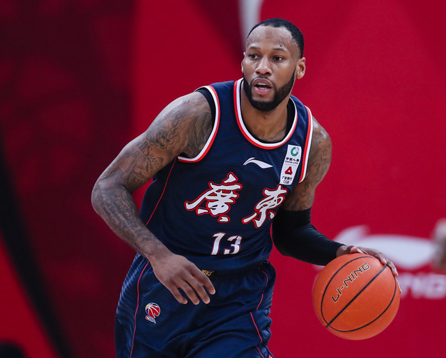 开云官网-正式确定！威姆斯重返赛场，携手CBA名将，全力击季后赛